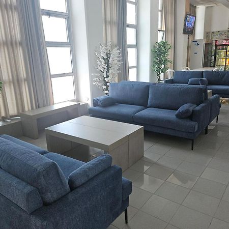 Eilat Octopus Apartment - אילת אוקטופוס -שני חדרים וסלון, בריכה בקיץ Exteriér fotografie