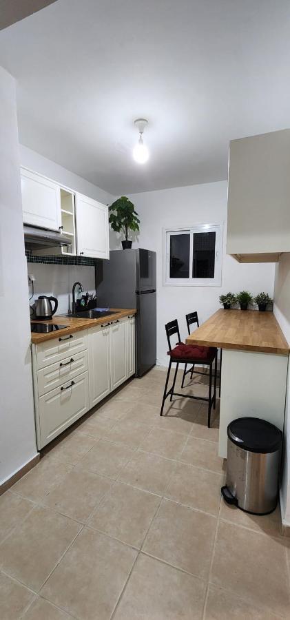 Eilat Octopus Apartment - אילת אוקטופוס -שני חדרים וסלון, בריכה בקיץ Exteriér fotografie