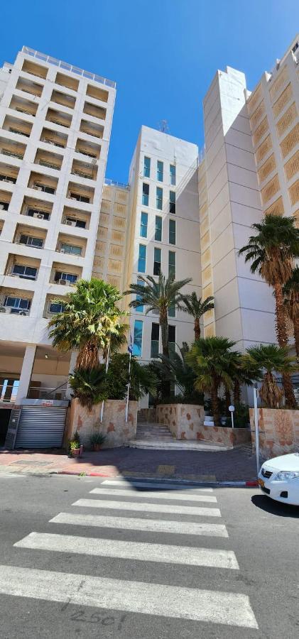 Eilat Octopus Apartment - אילת אוקטופוס -שני חדרים וסלון, בריכה בקיץ Exteriér fotografie